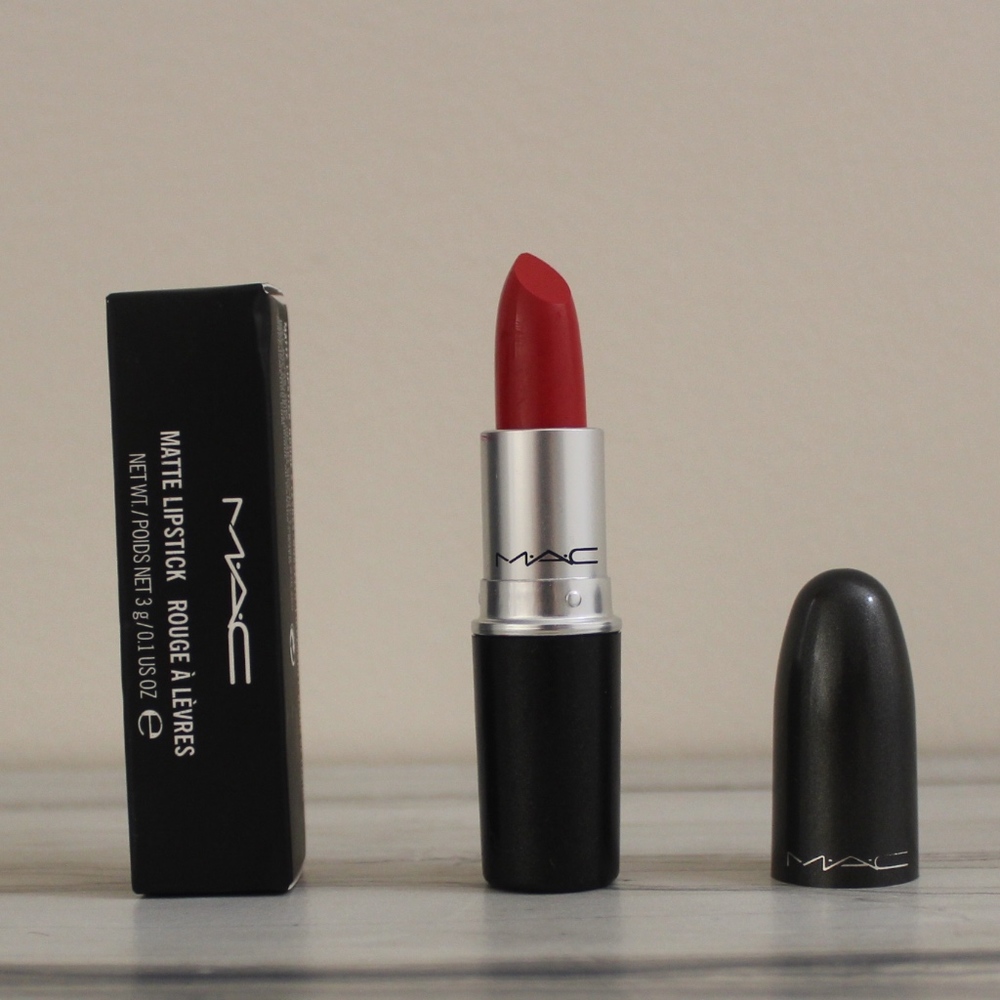 MAC COSMETICS MATTE MAC RED